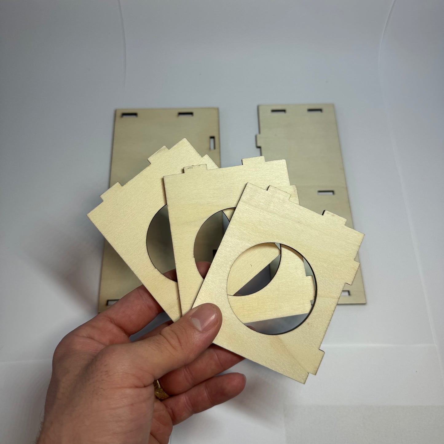 Bunkr z překližky ro křečky - bezpečné místo na odpočinek